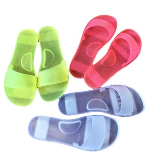 Chanclas transparentes de cristal para <span class=keywords><strong>mujer</strong></span>, modernas, cruzadas, europeas y americanas, para <span class=keywords><strong>verano</strong></span>, novedad de 2021 - Product Image 5
