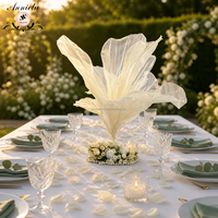Grande fleur sculpturale géante en tissu ANNIELU, centre de table bordeaux en organza artificiel pour mariage, fête, scène, vitrine