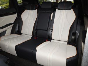 2024 nouvelle marque couleur grise Byd Song Plus fabriquée en Chine byd <span class=keywords><strong>voiture</strong></span> phare <span class=keywords><strong>prix</strong></span> <span class=keywords><strong>moins</strong></span> <span class=keywords><strong>cher</strong></span> <span class=keywords><strong>voiture</strong></span> d'occasion voitures électriques2024 - Product Image 6