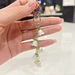 Porte-clés pendentif fleur mignon pour sac, sac à dos, voiture, téléphone, clé USB, cordon de suspension Modèle 0002 - Product Image 4