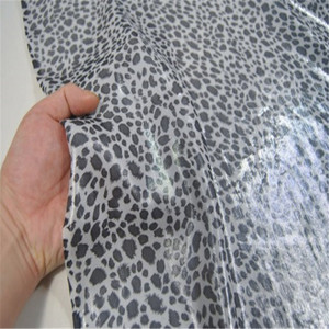 Vải Lụa Lurex Kim Loại Màu Bạc Sáng Bóng Có In Hình Động Vật Da Báo Cho Trang Phục Dự Tiệc Nữ Hiện Đại - Product Image 4