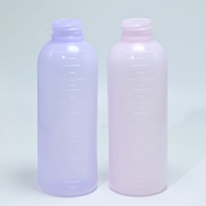 Wholesale Empty 6 Oz Hair Oil Dispensing Salon Coloring Dye Comb Applicator Squeeze <b>Plastic</b> Bottle With Measurement - Product Image 4