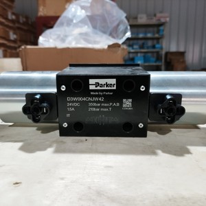Vanne solénoïde Parker D3W004CNJW42 4 voies 350 bars Commande hydraulique - Product Image 2