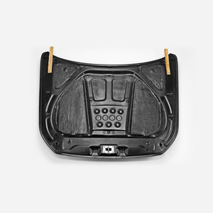Nouveau capot en fibre de carbone forgée Genesis G70 Facelift 2022 type AM avec clips, installation par boulons - Product Image 2