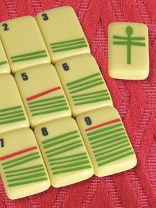 Tessere <span class=keywords><strong>di</strong></span> Mahjong Americane in Acrilico Giallo Uovo, 160 Pezzi, con Regole del Joker Incise, <span class=keywords><strong>Gioco</strong></span> da Tavolo Personalizzato, Regalo - Product Image 2