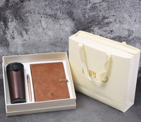 Coffret cadeau promotionnel de bureau de luxe le plus vendu bouteille d'eau à stylo pour cahier d'entreprise personnalisé d'un bon rapport qualité-prix