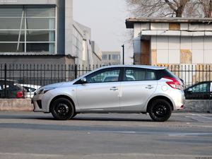 <span class=keywords><strong>Toyota</strong></span> <span class=keywords><strong>Yaris</strong></span> L 2014, Autos Usados <span class=keywords><strong>Toyota</strong></span>, 1.5L, Motor de Aspiración Natural, Automático, 4 Puertas, 5 Asientos, Calidad Duradera, Opción de Bajo Costo - Product Image 4