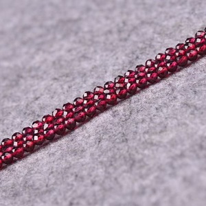 2MM Mozambique Granaten Steen Facetgeslepen Halfafgewerkte Losse Kraaltjes in Blauw Roze Geel Wit Paars Wit Pine Voetbalvormig Ontwerp - Product Image 3