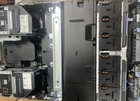12개의 PCIe 5.0 슬롯, 24개의 NVMe SSD, 4개의 GPU 지원, 4800MTs, 4웨이 60코어 프로세서를 탑재한 PowerEdge R960 랙 서버 재고 있음