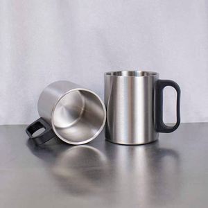 Stainless Steel Travel Mug With Modern Design and Vacuum Insulation - Product Image 2