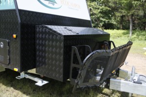 Ecocampor - Remolque de Aluminio Todoterreno para Transporte de Vehículos, Caravana de Lujo, Autocaravana con Aire Acondicionado para Viajes al Aire Libre - Product Image 5