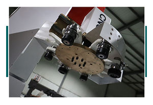 CE 인증을 받은 5 축 CNC 라우터 (1212/1325) 고정밀 목재 및 PVC 3D 조각 서보 모터 ATC New - Product Image 3