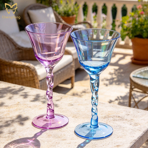 Gobelets à vin en cristal rose et bleu vifs – Verres à vin exquis avec tiges spirales artistiques – Célébrations – Cadeaux de mariage de luxe - Product Image 1