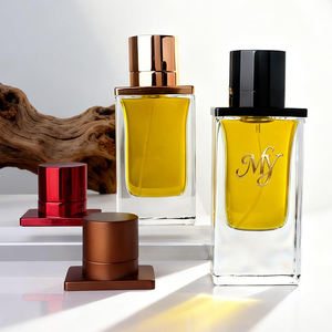 Botellas de Perfume de Vidrio Transparente de Base Gruesa Cuadrada de 50 ml y 100 ml de Alta Calidad con Tapa <span class=keywords><strong>a</strong></span> Presión, con Caja de Regalo - Product Image 1