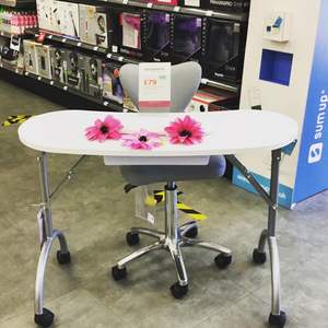 Muebles <span class=keywords><strong>de</strong></span> salón <span class=keywords><strong>de</strong></span> belleza <span class=keywords><strong>de</strong></span> estación pequeña moderna <span class=keywords><strong>de</strong></span> lujo Fabricantes Plegable White Tech Spa Nail Table Manicure Technician's Wood - Product Image 4