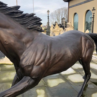 Statue de cheval et de jockey à taille réelle en bronze sur mesure avec technique de moulage