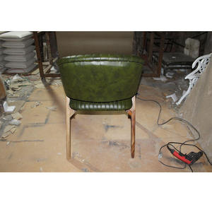 Chaise de bar en métal de style industriel avec assise en cuir, tabouret en fer durable et abordable pour café, cuisine et restaurant - Product Image 4