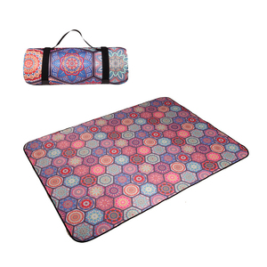 Oversized Beach Blanket Waterproof, Sandproof Foldable <b>Large</b> Outdoor Grass <b>Mat</b> Travel Camping Essentials Vacation Gear Gifts/ - Product Image 4