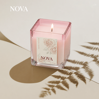 Ensemble cadeau de bougies parfumées aromatiques en cire de soja biologique personnalisées avec logo et emballage NOVA, dans un bocal en verre, pour la fragrance de la maison