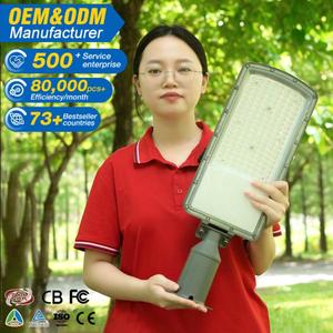 ไฟถนน LED ปรับได้ 50W-200W สำหรับลานจอดรถ ภายนอกอาคาร กันน้ำ IP66 โครงอะลูมิเนียม SMD - Product Image 1