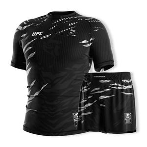 Ensemble de compression MMA hardcore avec rashguard et short d'entraînement légers et à séchage rapide, dotés d'un bandeau antidérapant en silicone - Product Image 1
