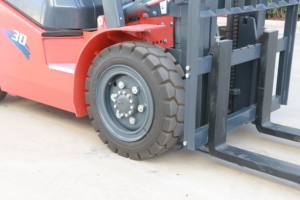 Hoge Kwaliteit 3.5 Ton Diesel Heftruck Fabriek Direct 4X4 10 Ton 5ton Goedkope Interne Verbranding Heftrucks - Product Image 6