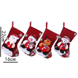 Calcetines navideños, bolsas de regalo, mini calcetines, adornos colgantes para decoración del árbol de Navidad. - Product Image 4