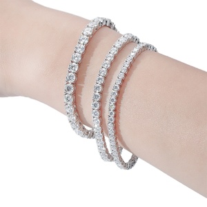 Bracelet tennis en or 18 carats avec moissanite VVS, bijoux de mode pour femmes et hommes - Product Image 3