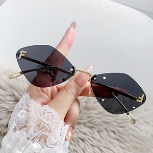 F Shape Rhinestone <b>Frameless</b> Sunglasses Diamond Shape Women Metal <b>Frame</b> Gold UV400 Sun Protection Lenses - Product Image 1