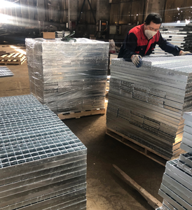 Galvanized Welded Steel <b>Wire</b> <b>Mesh</b> Grid Panel for Protecting <b>Mesh</b> Application - Product Image 4
