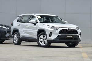 Auto giappone di seconda mano Ra-v-4 abbastanza spazio funzionamento quotidiano ibrido 4wd veicolo gigante 2020 2022 2023 auto usate Toyota Ra v-4 - Product Image 4