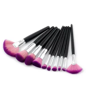 Custom Logo Wood Handle Makeup Brush Set Kabuki Brush