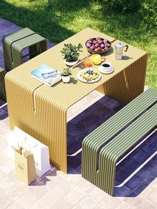 Duurzame, waterdichte, opvouwbare bamboe tafel- en stoelenset voor 4 personen, met ijzeren frame, voor gebruik in de tuin en op het terras - Product Image 3