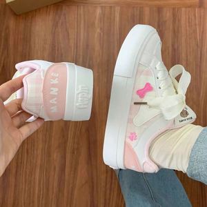 Nouvelles chaussures à semelle épaisse 2026, baskets roses à motif de chien mignon, chaussures décontractées quotidiennes pour femmes, rehaussant la taille - Product Image 2