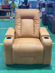 Canapé home cinéma en cuir véritable meubles <span class=keywords><strong>de</strong></span> <span class=keywords><strong>théâtre</strong></span> design anti-rides inclinable électrique un canapé spécial pour la salle <span class=keywords><strong>de</strong></span> cinéma - Product Image 4