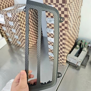 Pannello Decorativo in Vera Fibra di Carbonio per Console Centrale Radio BMW Serie 3 4 F30 F31 F34 F36 F80 F81 F82 F83 F84 - Product Image 6