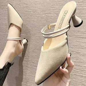 Sandales à plateforme à talon mi-haut pour femme, style français, à bout pointu, polyvalentes, pour l'extérieur et la détente estivale - Product Image 3