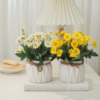 Mini Wilde Chrysanthemum Daisy Hoge Simulatie Kunststof Zijde Geometrische Potplant Set Bloem Hotel Woonkamer Ornamenten 16cm