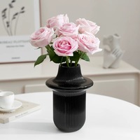Ensemble de vases en verre noir moderne, style nordique, à nervures verticales, géométriques, en forme de soucoupe volante, pour la décoration du salon