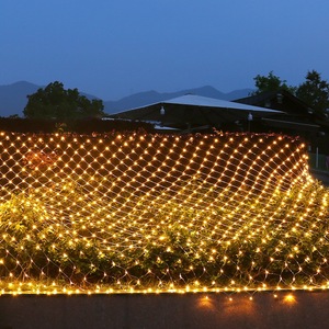ไฟตกแต่งตาข่ายดักปลา 24V พลังงานแสงอาทิตย์ ไฟ LED สีขาวอบอุ่น สำหรับตกแต่งสนามหญ้า ลานบ้าน คริสต์มาส - Product Image 1