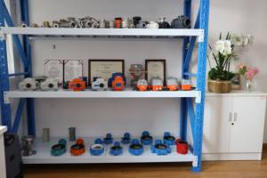 <span class=keywords><strong>Valvola</strong></span> <span class=keywords><strong>di</strong></span> Controllo Elettrica dell'Acqua <span class=keywords><strong>a</strong></span> 3 Vie <span class=keywords><strong>in</strong></span> <span class=keywords><strong>PVC</strong></span> UPVC con Attuatore Fail-Safe e <span class=keywords><strong>Valvola</strong></span> <span class=keywords><strong>di</strong></span> Non Ritorno <span class=keywords><strong>a</strong></span> Sfera <span class=keywords><strong>in</strong></span> Acciaio Inox per Fluidi Acquosi OEM IP67 AC 230V - Product Image 5