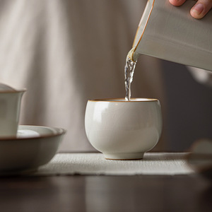Ru Kiln Ceramic <b>Teacup</b> Egg Shaped Master Cup Beige Porcelain Single Cup For Tea Drinking - Product Image 4