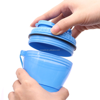 2025 Fabrik Maßgefertigte Tragbare 2-in-1 Auslaufsichere Reise-Futter- und Wasserspenderflasche für Katzen und Hunde für Outdoor-Spaziergänge