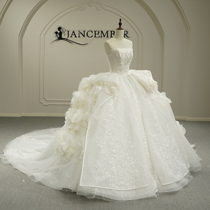 ชุดแต่งงาน GT26059 แบบมีชายกระโปรงยาวลากพื้น คอรูปหัวใจ เปิดหลัง ประดับด้วยลูกไม้ ทรงบอลกาวน์ สั่งตัดได้ - Product Image 2