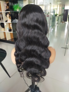 Perruques ondulées U Part vente en gros demi-perruque de cheveux humains brésiliens, perruques de cheveux humains sans colle <span class=keywords><strong>V</strong></span> Part sans dentelle fabriquées à la machine pour femmes - Product Image 6