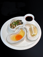 Vaisselle en céramique blanche de haute qualité en gros assiette irrégulière en céramique bols d'huîtres d'oursins pour restaurant