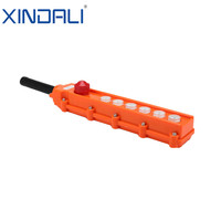 XCD-63CB Interrupteurs à bouton-poussoir électroniques pour grue de levage à 6 trous, télécommande, contrôleur suspendu, boîte de commutation en PVC IP65 10A