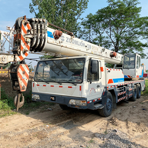 Right and Left Hand Zoomlion 25t Mobile <b>Crane</b> Boom Truck <b>Crane</b> with Long Lifting Height - Product Image 1