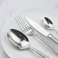 Ensemble de couverts en acier inoxydable 304 à motif en relief, poli miroir, compatible lave-vaisselle, pour banquets, mariages, hôtels, restaurants, vente en gros