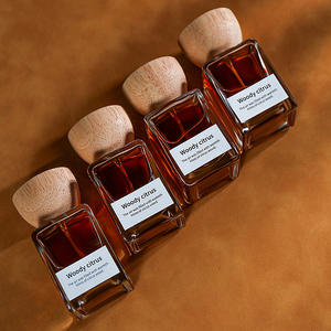 <span class=keywords><strong>Perfume</strong></span> Unisex Oriental <span class=keywords><strong>de</strong></span> Lujo con Aroma Amaderado <span class=keywords><strong>de</strong></span> Larga Duración, Disponible al por Mayor en Stock - Product Image 4